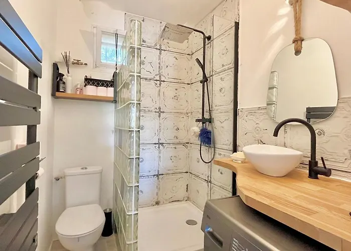 Casa Solis アパート イエール